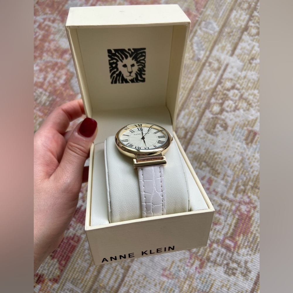 Anne Klein Women's Croco-Grain Strap Watch NWT